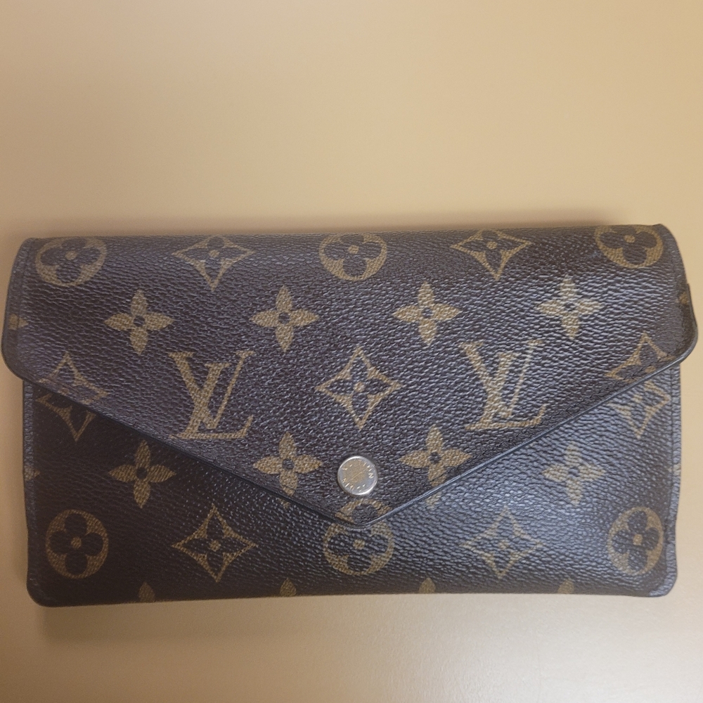 Louis Vuitton 2018 Monogram Portofeuille Jeanne Fuchsia Wallet